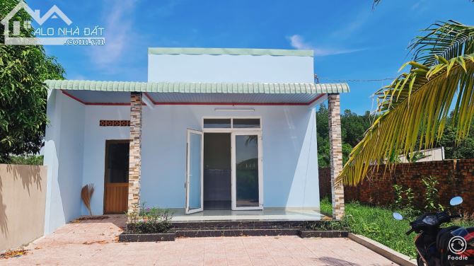 BÁN ĐẤT THỊ TRẤN ĐẤT ĐỎ BÀ RỊA VŨNG TÀU diện tích 710m giá 3,95 tỷ