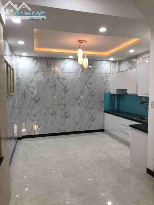 RẺ NHẤT GÒ VẤP NHÀ HẺM 640 PHAN VĂN TRỊ 42M2-3.6TỶ - 1
