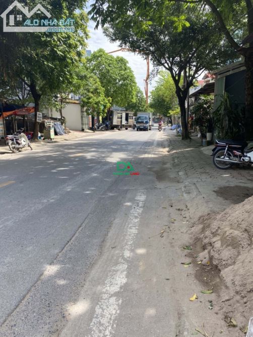 Bán 72m đất kinh doanh mặt đường Vân Trì Vân Nội Đông Anh - 2