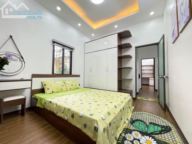 Bán nhà mặt ngõ phố Đại La, diện tích 33m2 x5 tầng, mặt tiền 4m, Giá 3 tỷ 950tr - 2