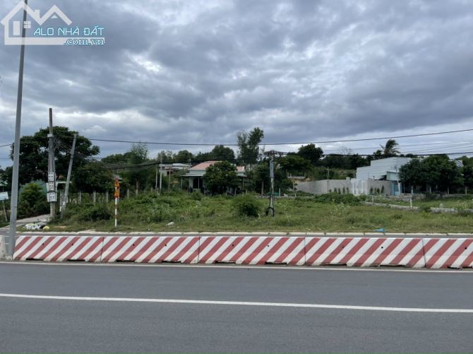 Cần Bán 939m2 2 Mặt Tiền Đường Nguyễn Thông Thuộc Phường Phú Hài Thành Phố Phan Thiết - 2