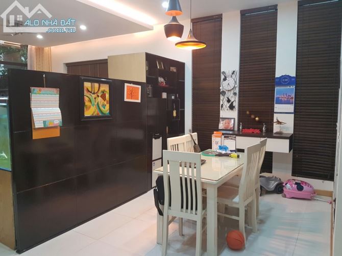 Cho thuê biệt thự Park city Lê Trọng Tấn Hà Đông, dt 120mx 3t đủ đồ giá 28 triệu - 1
