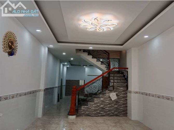 Nhà 3tầng 76m2 hẻm ôtô Phan Huy Ích Gò Vấp 6,6 ty - 1