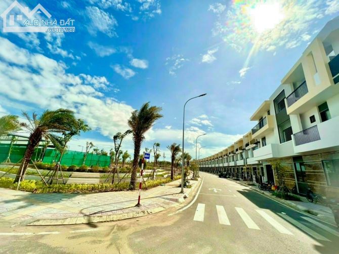 Cần bán Căn nhà một trệt 2 lầu, View công viên, P12, Vũng Tàu - 2
