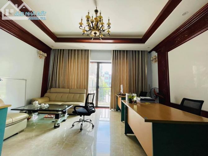 PHÂN LÔ BIỆT LẬP 91 NGUYỄN CHÍ THANH, 86M2 5 TẦNG - VIP ĐỐNG ĐA - VIEW CÔNG VIÊN NỘI KHU - 3