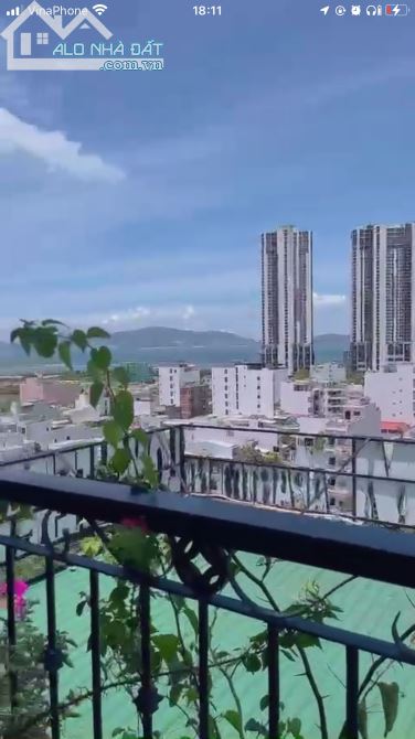 Bán khách sạn View biển gần bến du thuyền - 4