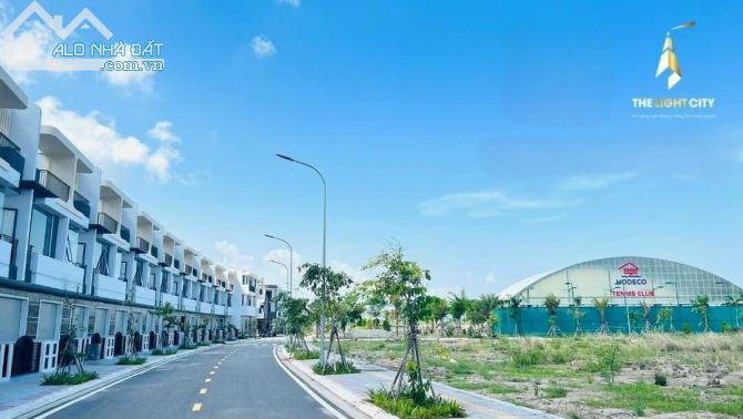 Cần bán Căn nhà một trệt 2 lầu, View công viên, P12, Vũng Tàu - 4