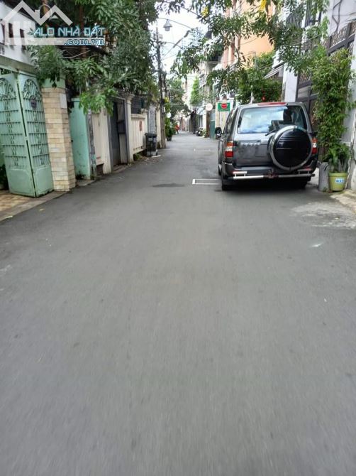 Cần bán gấp nhà, Lê Văn Việt Q9 , hẻm ô tô 6m,4 tầng lầu 105m2.giá6tỷ750. - 4