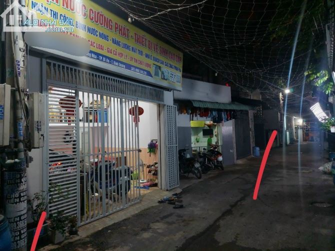 BÁN NHÀ TRỌ ĐƯỜNG ĐÔNG MINH DĨ AN, TP. DĨ AN,ST 12X24M, CÓ 12 PHÒNG TRỌ GIÁ 6.6 TỈ