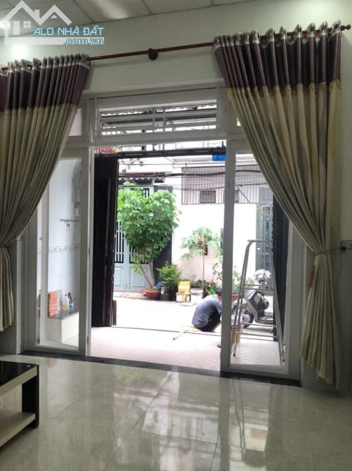 Nhà hẻm ôtô Bùi Quang Là Gò Vấp 4×13,5 giá 4,65ty