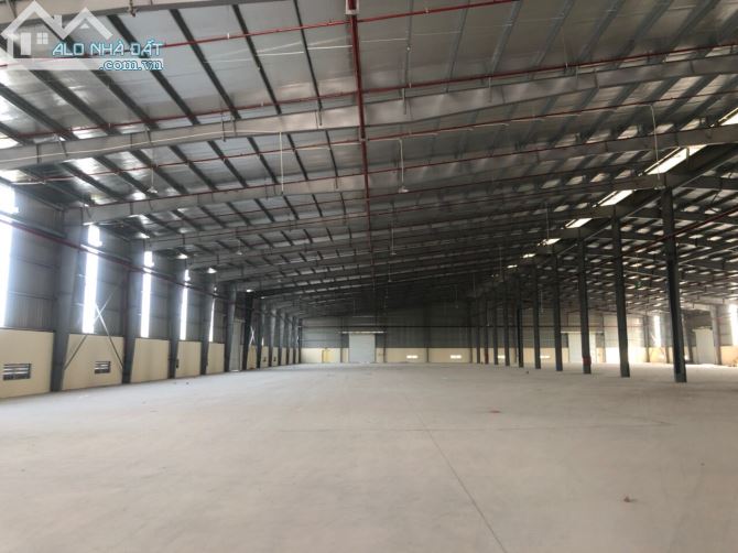 Cho thuê kho xưởng DT  1000m2, 6000m2, KCN Quang Minh, xưởng mới cao, pccc
