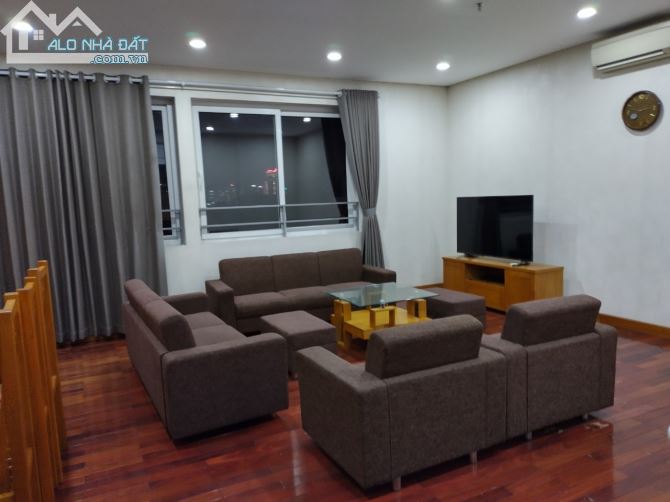 Cho thuê căn hộ Duplex khu Linh Lang. 2 tầng tổng 150m2. Thuê mọi mô hình