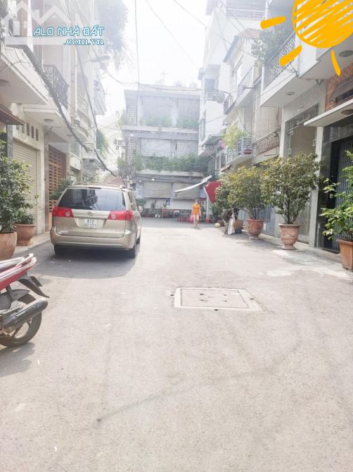 Bán nhà 2 mặt tiền Cao Thắng, Quận 10, 69m2, ngang 5m vuông đẹp, giá rẻ - 2