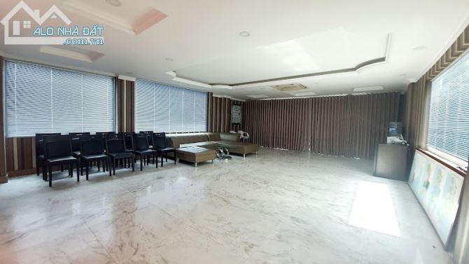 Gấp bán nhà 4 tầng Nguyễn Đình Chiểu, Quận 1, ngang 6m, chỉ 29 tỷ. - 4