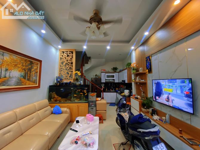 Bán nhà phố Kẻ Vẽ, Đông Ngạc 30m2 x 5 tầng, giá 5 tỷ