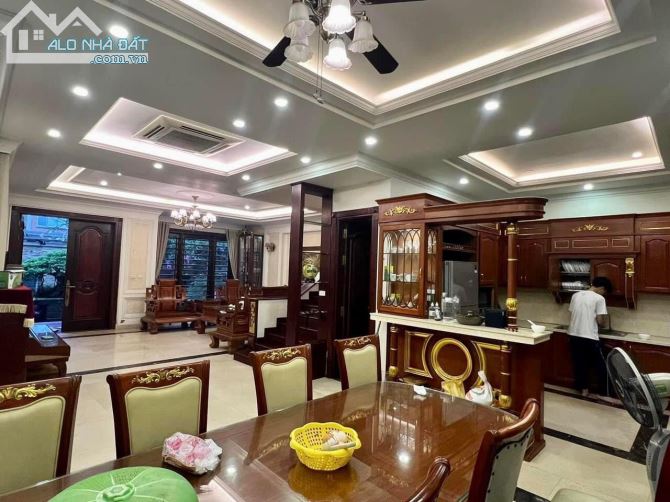 Tại đây bán Biệt Thự Linh Đàm: 200m2, 4 tầng, mt: 10m, 45 tỷ, Hoàng Mai, Hà Nội. - 2