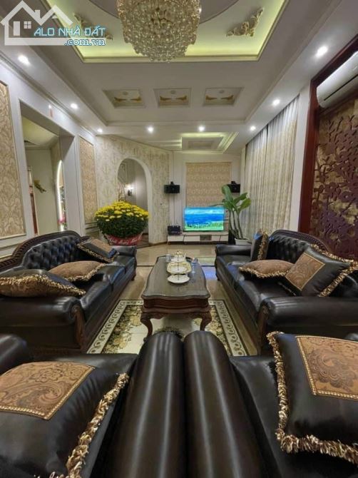 Cho thuê nhà biệt thự ngay mặt tiền Lê Đức Thọ - 2