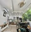 Bán nhà 5 tầng quận Cầu Giấy, lô góc, kinh doanh, giá 9.4 tỷ.