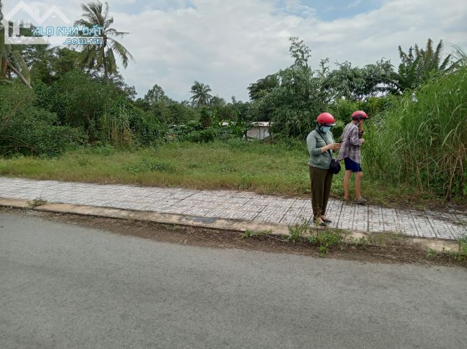 Bán đất TC hẻm đường số 2 p Long Phước Tp Thủ Đức