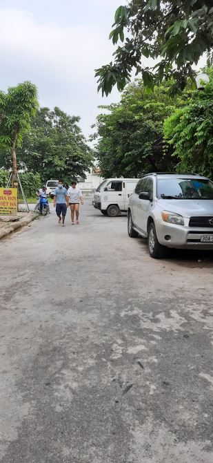 Nhà  Kim Giang Dt 50m 4T Mt 4m. Giá 5.2 tỷ. Ô tô gần - 2