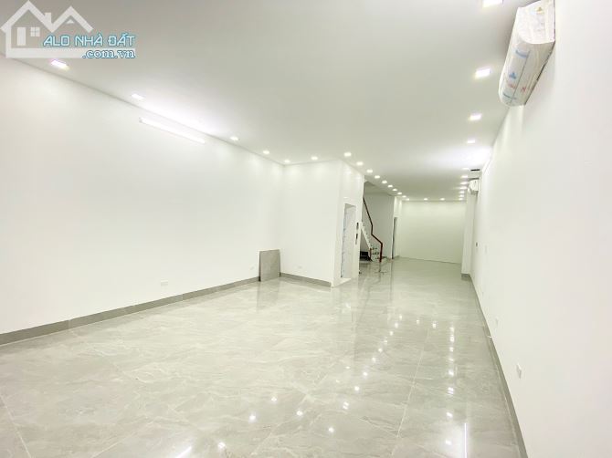 Cho thuê nhà KĐT Galaxy đường Tố Hữu, Hà Đông, HN. DT 100m, 6 tầng có thang máy. Giá 40tr/ - 3