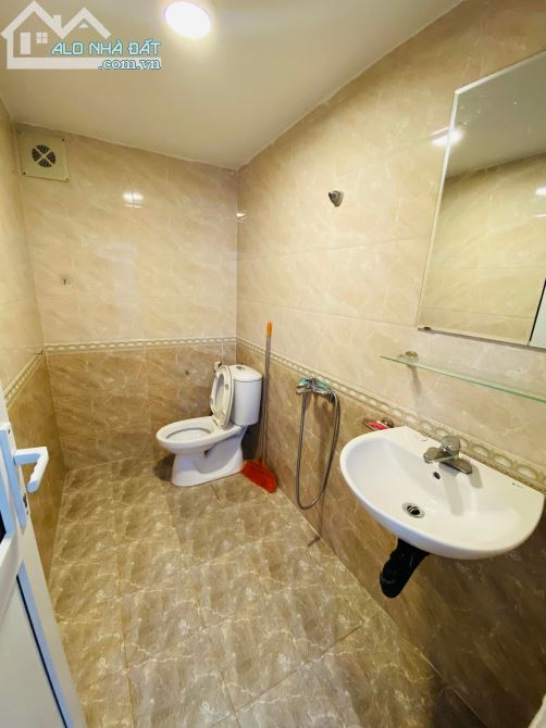 NHÀ PHỐ ĐỊNH CÔNG THƯỢNG, HOÀNG MAI - 35M2, 4 TẦNG,MT 4.5M, GẦN Ô TÔ, 3.5 TỶ - 3