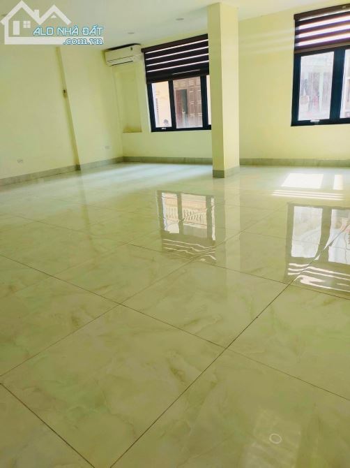 Cần bán siêu phẩm Doãn Kế Thiện, 92m2, 8T, thang máy,mặt tiền 8m, vỉa hè kinh doanh đỉnh - 3