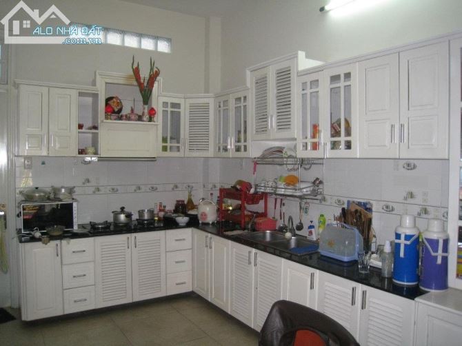 Bán nhà đường Nguyễn Tri Phương diện tích 100m, 3 tầng, giá 4,5 tỷ⁸ - 1