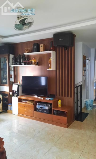 Bán Nhà đường Phan Huy Ích, Phường 12, Gò Vấp, Hẻm View Emart  45m2, 3 Lầu Chỉ 4 Tỷ