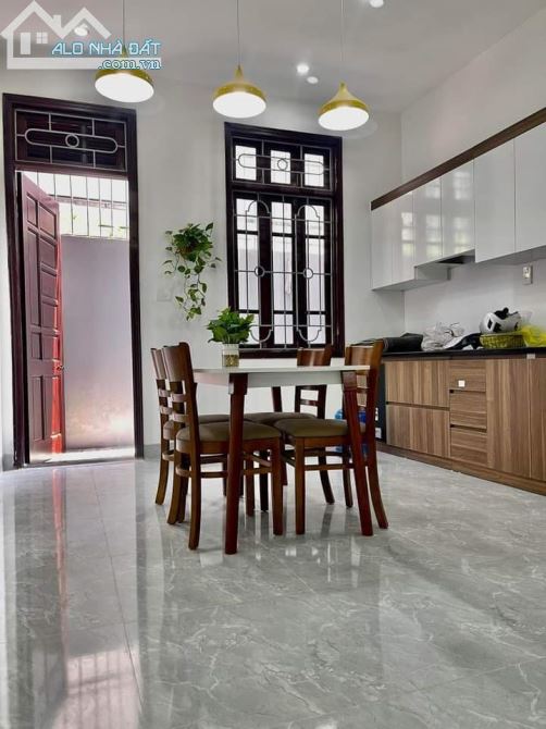 Cần Bán Gấp Nhà 35m Phố Quỳnh Mai KINH DOANH  - LÔ GÓC. Gần Ô Tô - 4