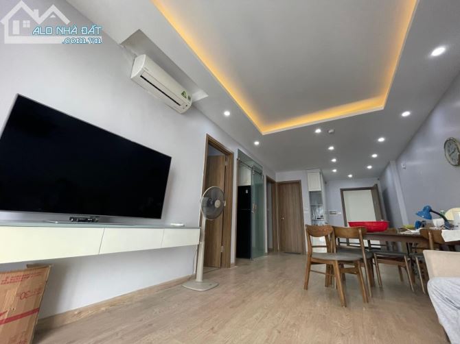 Chung cư Hope Reverside Phúc Đồng long Biên 70m 2 ngủ 2 wc 1 khách 1 bếp 2.05 tỷ. - 2