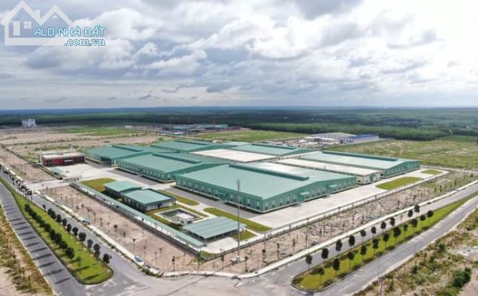 Bán đất kho xưởng 7500m2-10000m2-30000m2 Thuộc KCN Đức Hòa 3, Đức Hòa, Long An