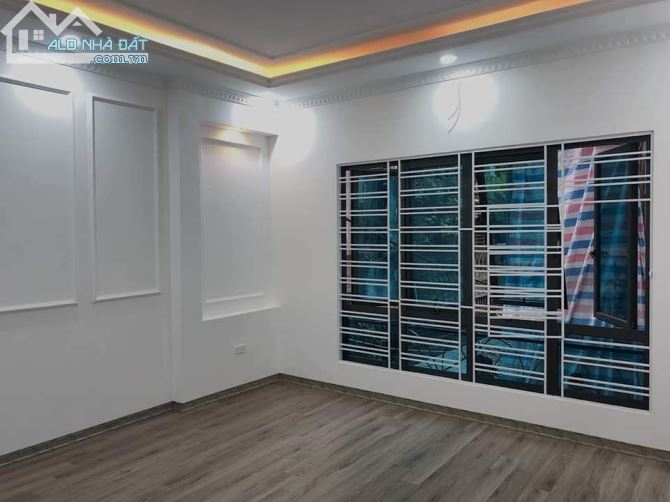 Bán nhà mặt Ngõ gần cầu ĐỊnh Công, diện tích 50m2 x5 tầng 6 phòng ngủ, Giá 5,4 tỷ - 1