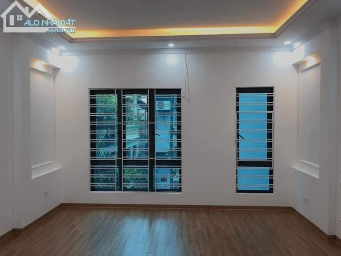Bán nhà mặt Ngõ gần cầu ĐỊnh Công, diện tích 50m2 x5 tầng 6 phòng ngủ, Giá 5,4 tỷ - 3