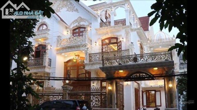 Siêu Biệt Thự Thăng Long,Tân Bình. 13x20m trệt 2 lầu.Giá 35 tỷ tl