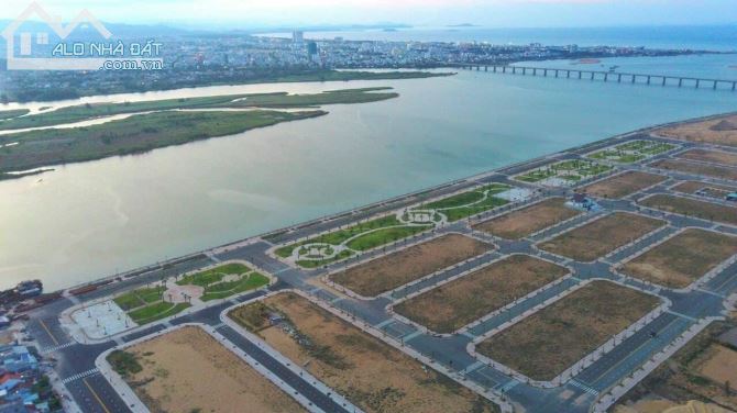 Cần tiền bán gấp căn biệt thự Nam Hùng Vương giá rẻ hơn thị trường 1 tỷ