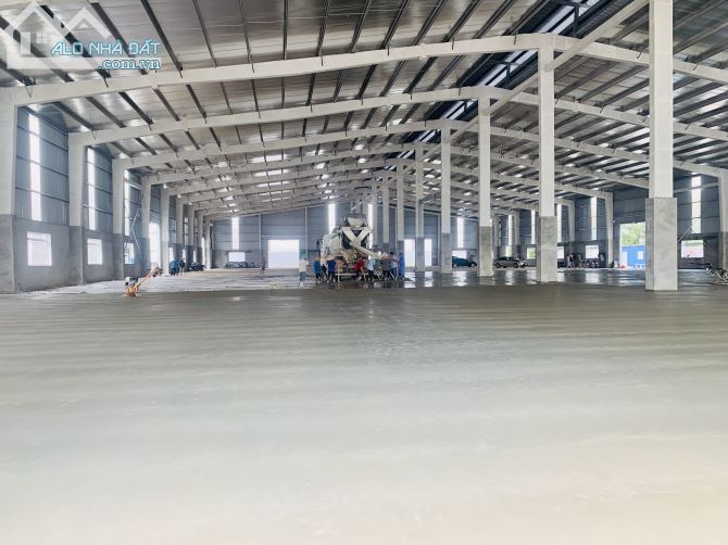 Cần cho thuê gấp 3000,6500m2 xưởng mới gần HN - 3