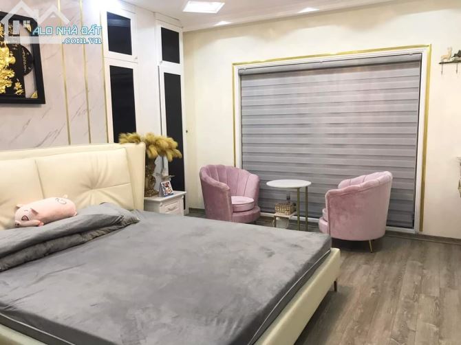 BÁN NHÀ HOÀNG QUỐC VIỆT - PHÂN LÔ - Ô TÔ TRÁNH - 7T -  THANG MÁY- DT 50m2- Giá 11 tỷ !!! - 5