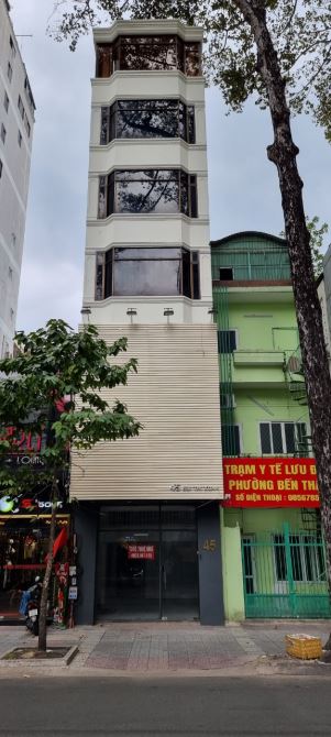 Bán nhà MT đường Hồ Tùng Mậu đối diện Bitexco,Giá: 800tr/m2