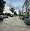 Cho thuê (CẢ NHÀ) Vinhomes Greenbay Mễ Trì	Dt150m, 4 tầng 1hầm, mt7m,Giá 55tr/th.