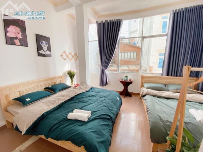 Cần bán khách sạn mặt tiền Nguyễn Văn Trỗi - phường2 - tp Đà Lạt. Gần Khu Hòa Bình - 2