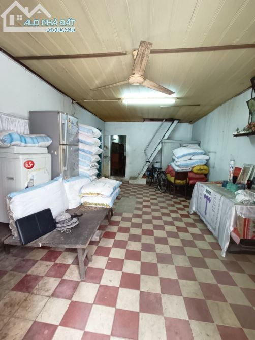 Nhà nát Tô Hiến Thành, Quận 10, 53m2, ngang 5m, giá rẻ