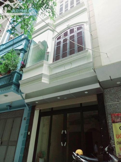 Bán nhà Ngõ 192 Lê Trọng Tấn, diện tích 35m2 x5 tầng mặt tiền 3,5m, Giá 4,3 tỷ