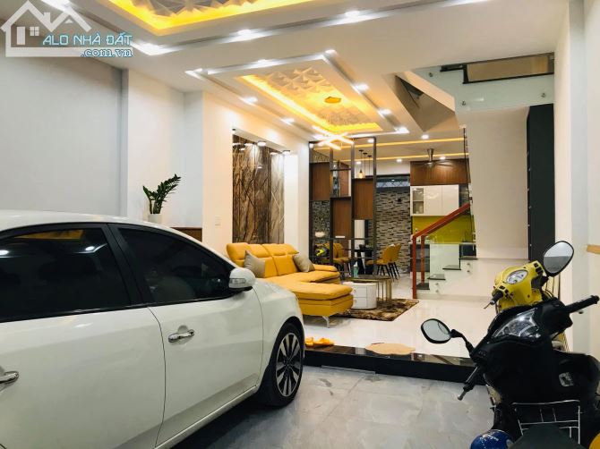 Bán nhà mặt tiền An Dương Vương, Quận 5 80M2 HĐ THUỂ RẤT CAO CHỦ GẤP BÁN GIÁ BẤT CHẤP TL