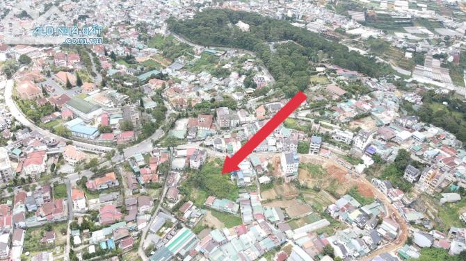 Cần bán lô đất view đẹp đường Ngô thì sỹ tp Đà Lạt