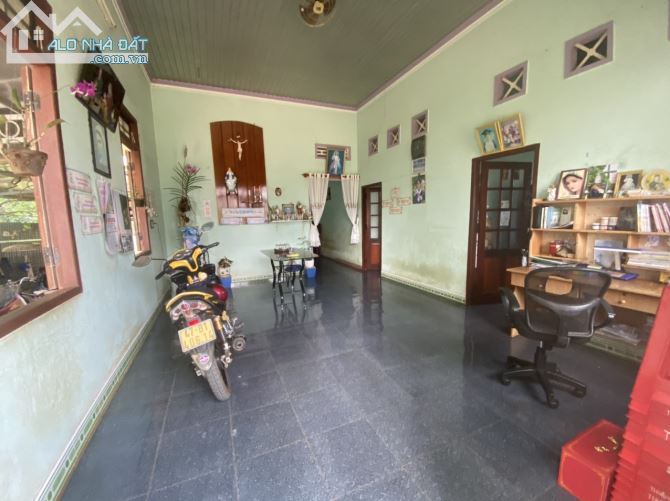 D713 Bán đất tặng nhà cấp 4 MT đường G thôn 2 xã Cư Êbur TP Buôn Ma Thuột- Daklak - 4