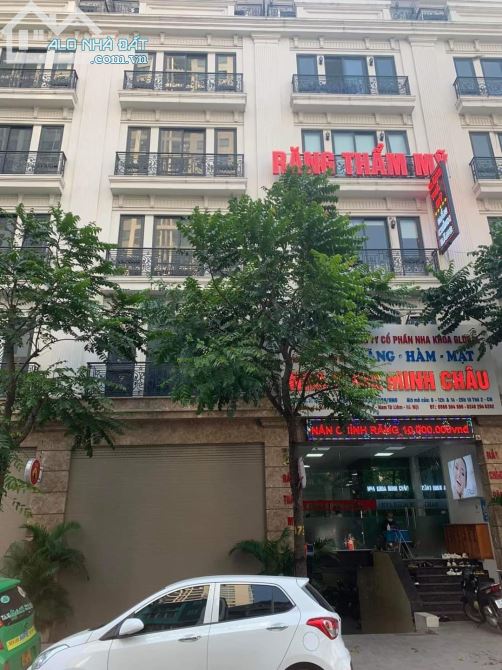 Hiếm. Bán Gấp Mặt Phố Nguyễn Hoàng 110m2 x 6 Tầng có Hầm. Vỉa Hè 3m Kinh Doanh Cực Tốt - 2