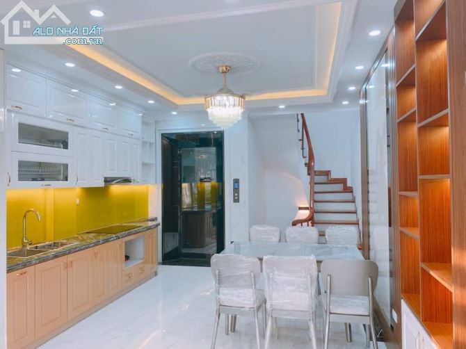Kề Phân lô ô tô Thanh Am Long Biên 46m 6 tầng thang máy 6.8 tỷ - 2