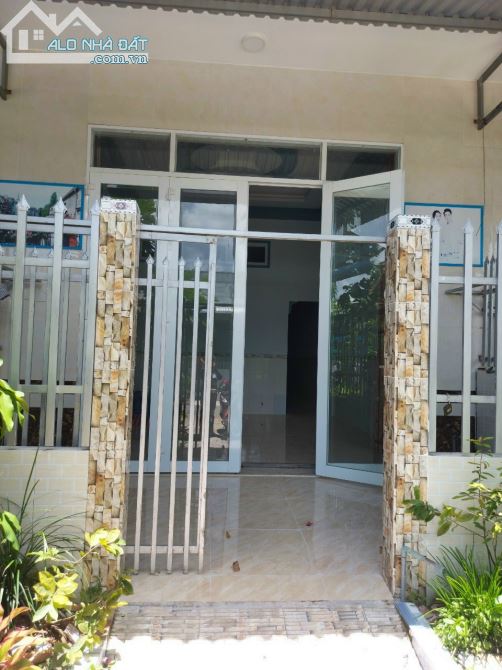 BÁN CĂN NHÀ CẤP 4 MỚI KHU CÁT TƯỜNG PHƯỜNG 3, TP VỊ THANH, HẬU GIANG. - 2