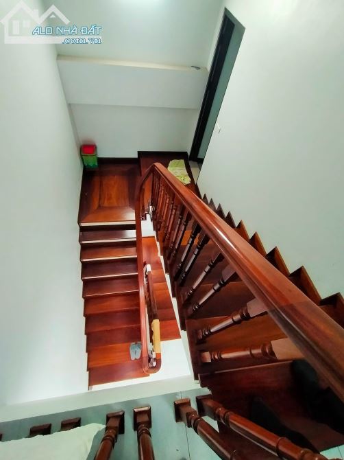 Mặt phố Hoa Lâm, Việt Hưng, Vị trí đắc địa, kinh doanh sầm uất, DT 110m2, 3T, chỉ 18 tỷ - 4